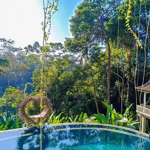 https://made-punias-jungle.ubudhotelsnow.com